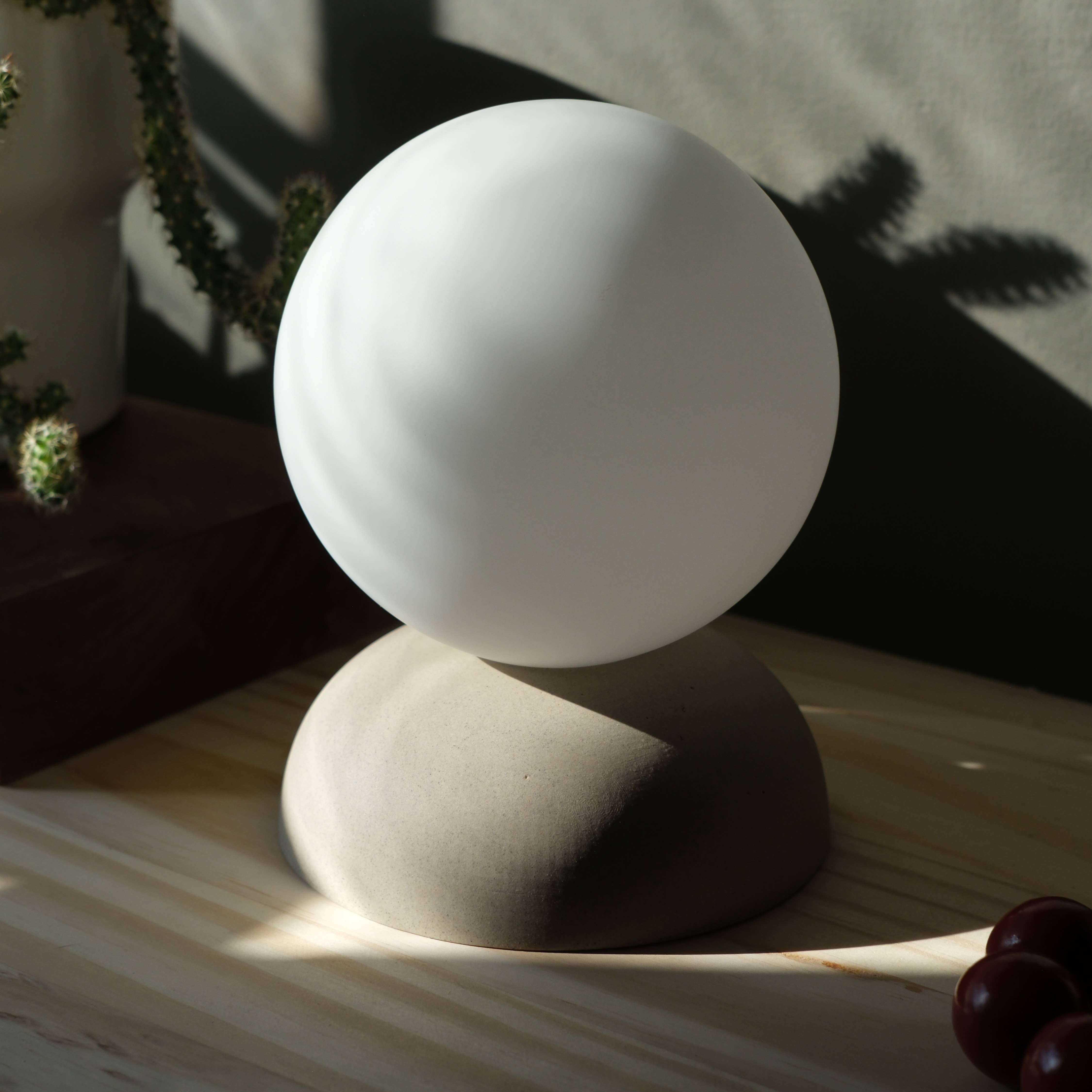 Misewell - Wholesale Accent/Desk Lamp - Monroe Table Lamp10