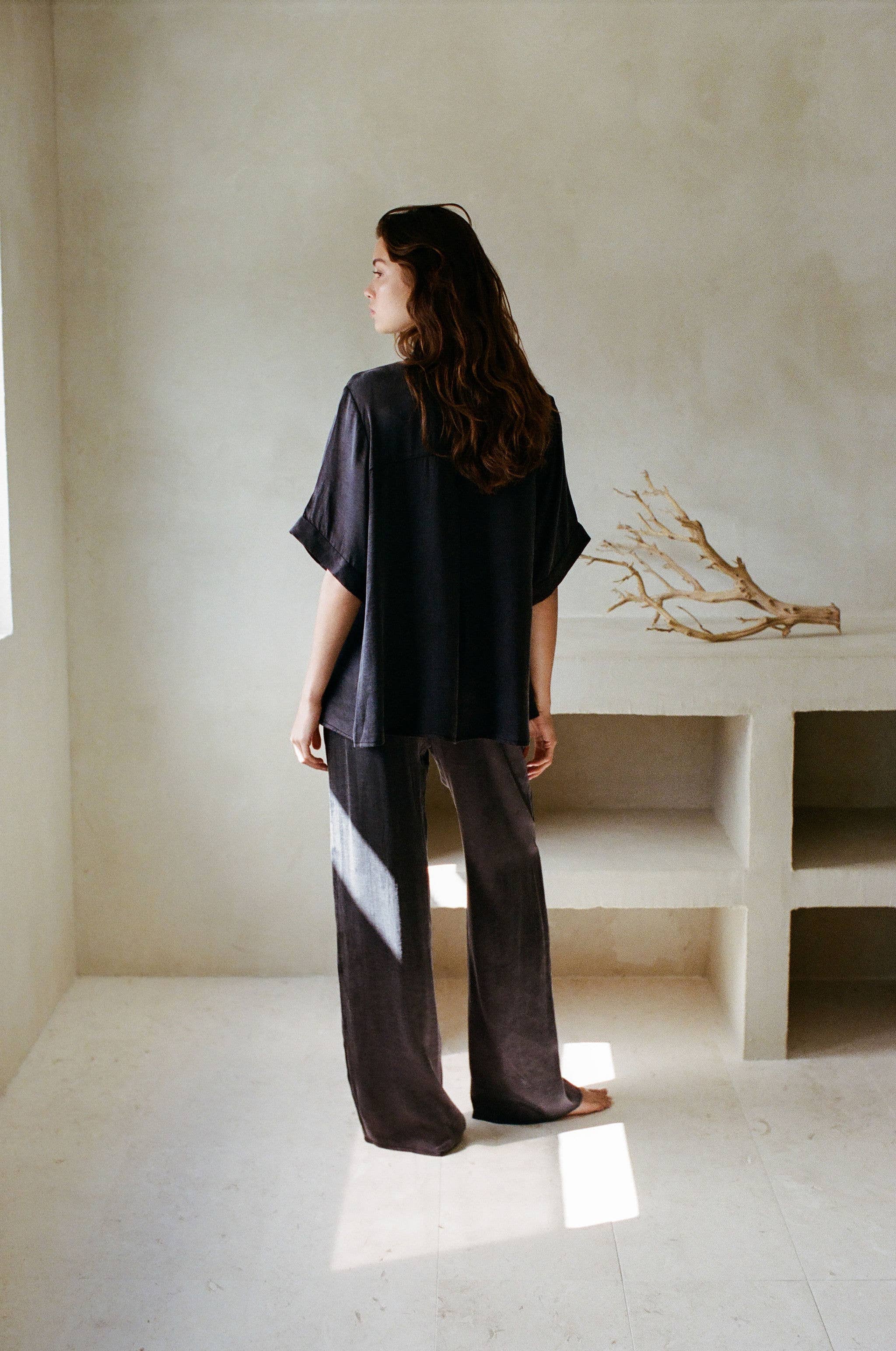 a.ren - Wholesale Button Down Shirt - Women's - AR1066 | Woven Lyocell Rayon Button Down Shirt Top5