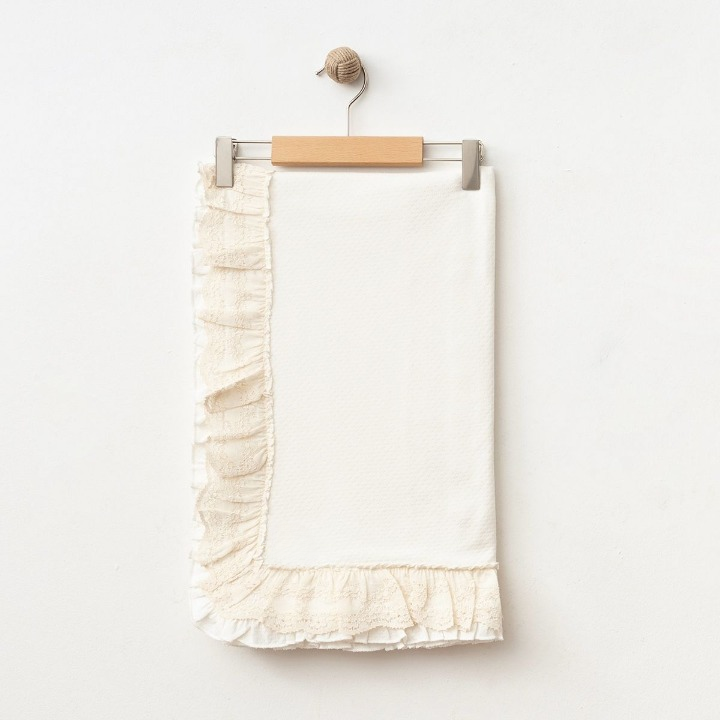 Omnis Pura – wholesale Bedding blanket – Kids & Baby – Ruffled Edge 100% Cotton Baby Girl Blanket1