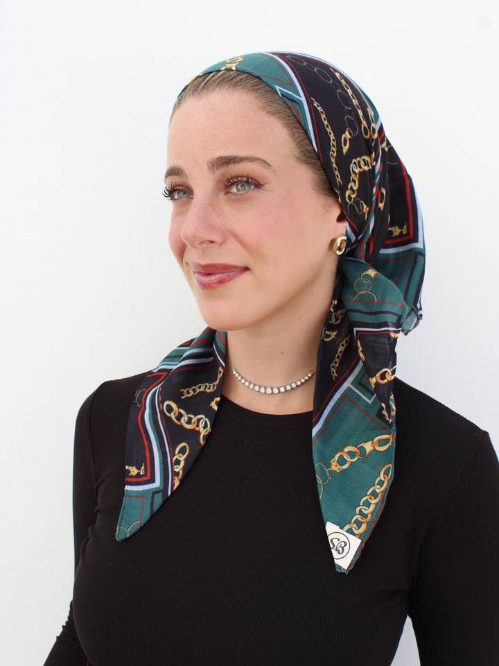 CLASSIC PRETIED Emerald Chain Head Scarf (WITH VELVET GRIP) for wholesale by The Scarf Bar