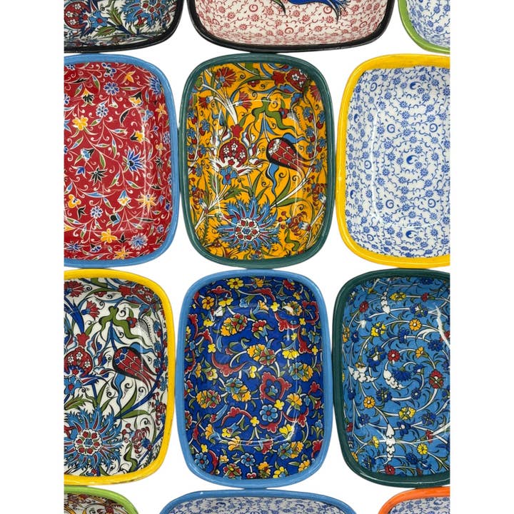 cotonIQ - Wholesale Decorative Plate/Dish/Bowl - Ceramic Bowl - Set of 4 Surprise - Mixed Patterns1