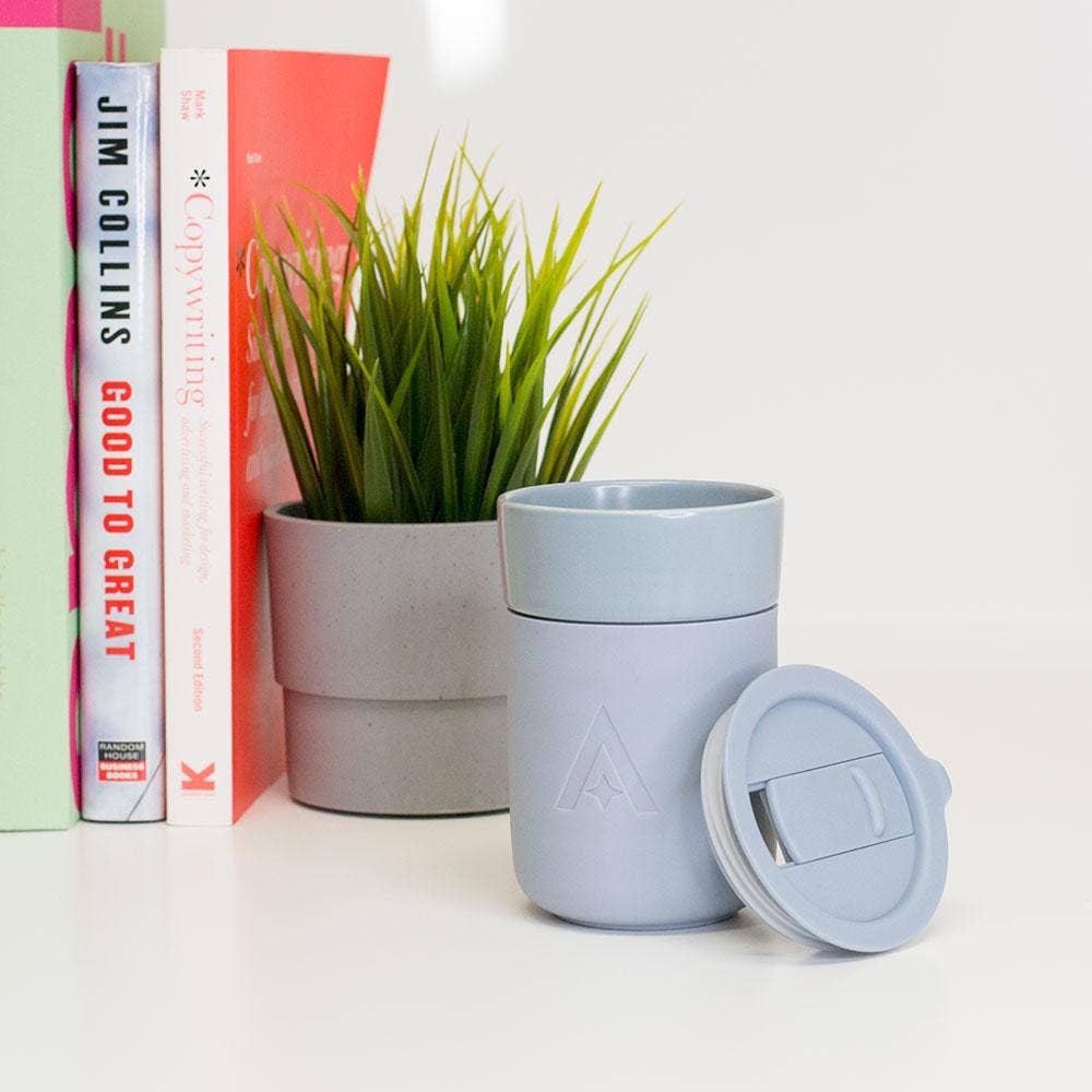 UBERSTAR - Vente Gourde/bouteille isotherme - Mug de voyage en céramique avec couvercle - Bleu frais1