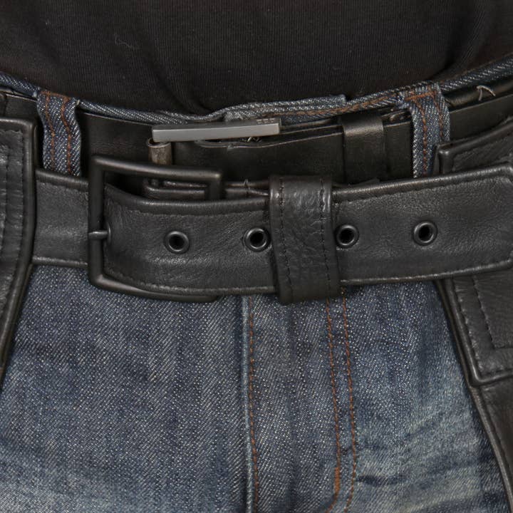 NEGRO Chaparreras de cuero Hot Leathers CHM5001 para hombre, clásicas, negras, fabricadas en EE. UU. de venta al por mayor en Faire9