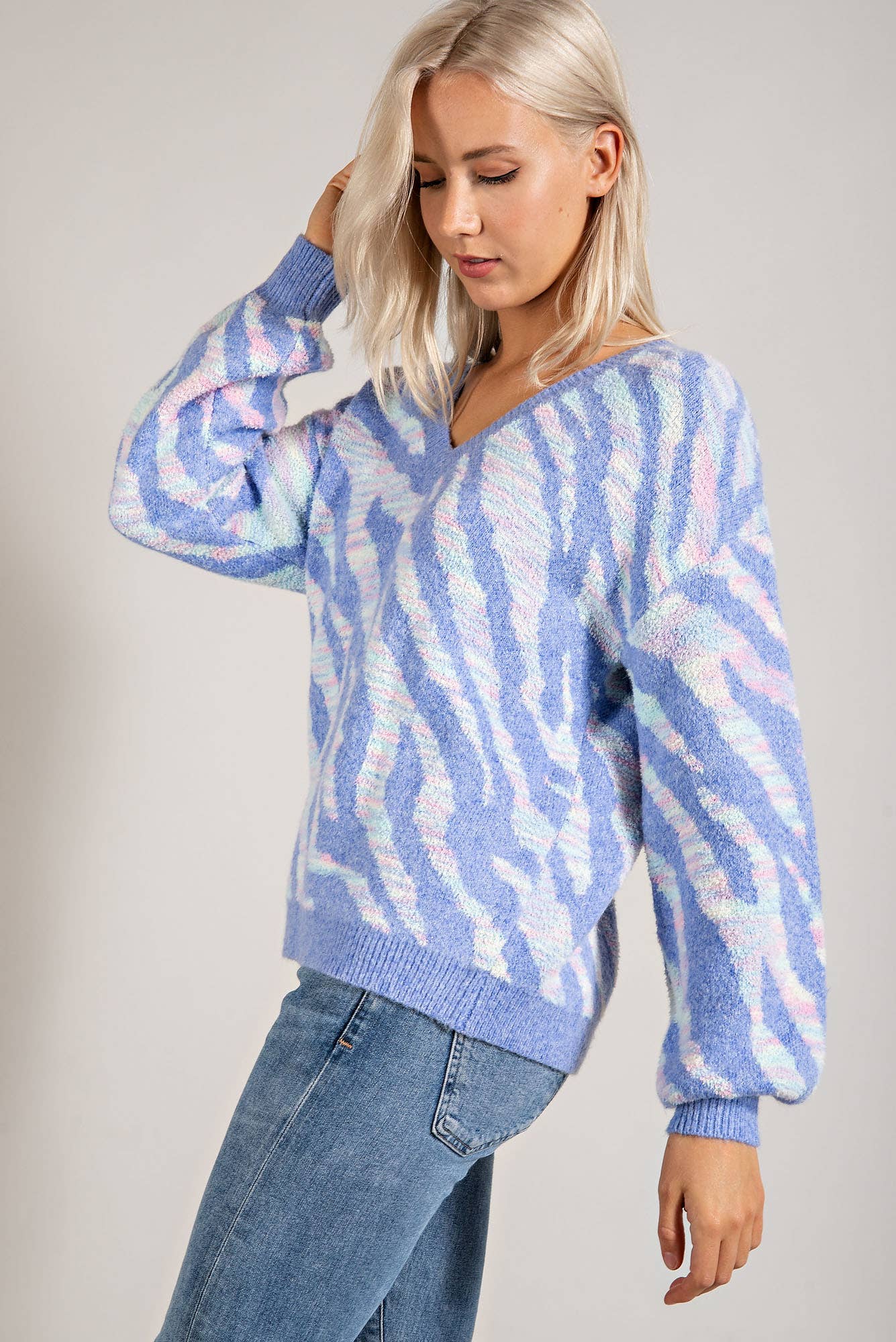 BLUE MULTI TT2273 ZEBRA PRINT V-NECK PULLOVER SWEATER for wholesale on Faire1