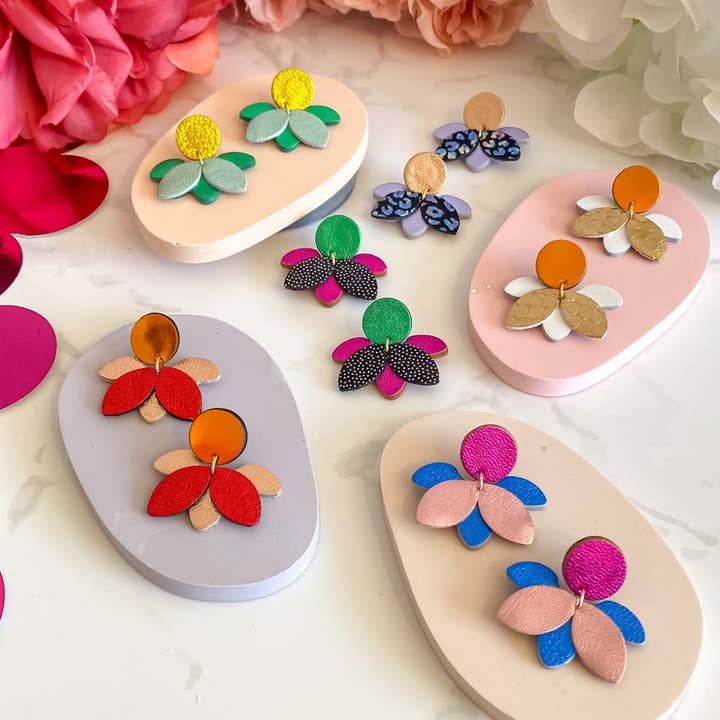 Manali - Wholesale Dangle Earrings - Flower earrings in orange, white, and gold leather2