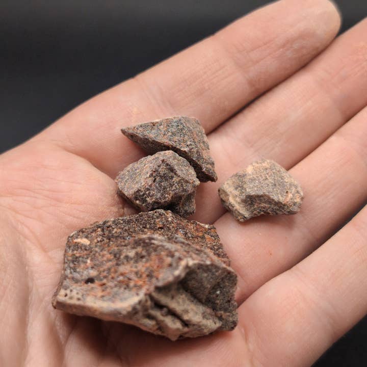 Moonbeam Healing - Wholesale Incense - Dragon's Blood Resin Incense (1oz)1