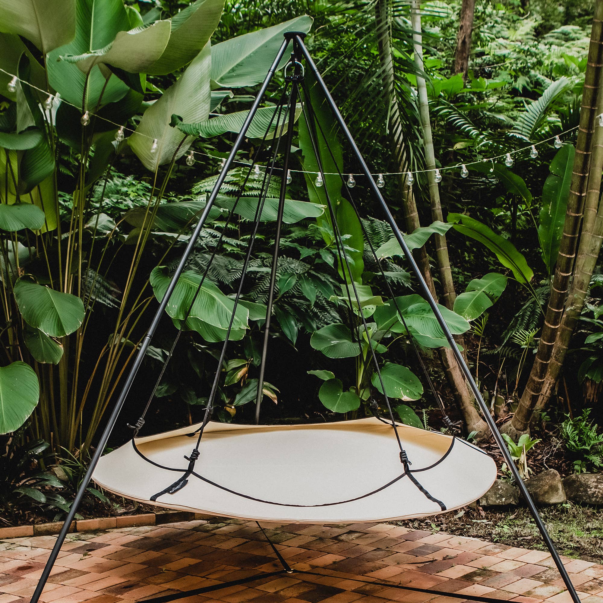 Hangout Pod – Großhandel Hängematte – Hangout Pod Rundes Familien-Hängemattenbett mit Gestell5