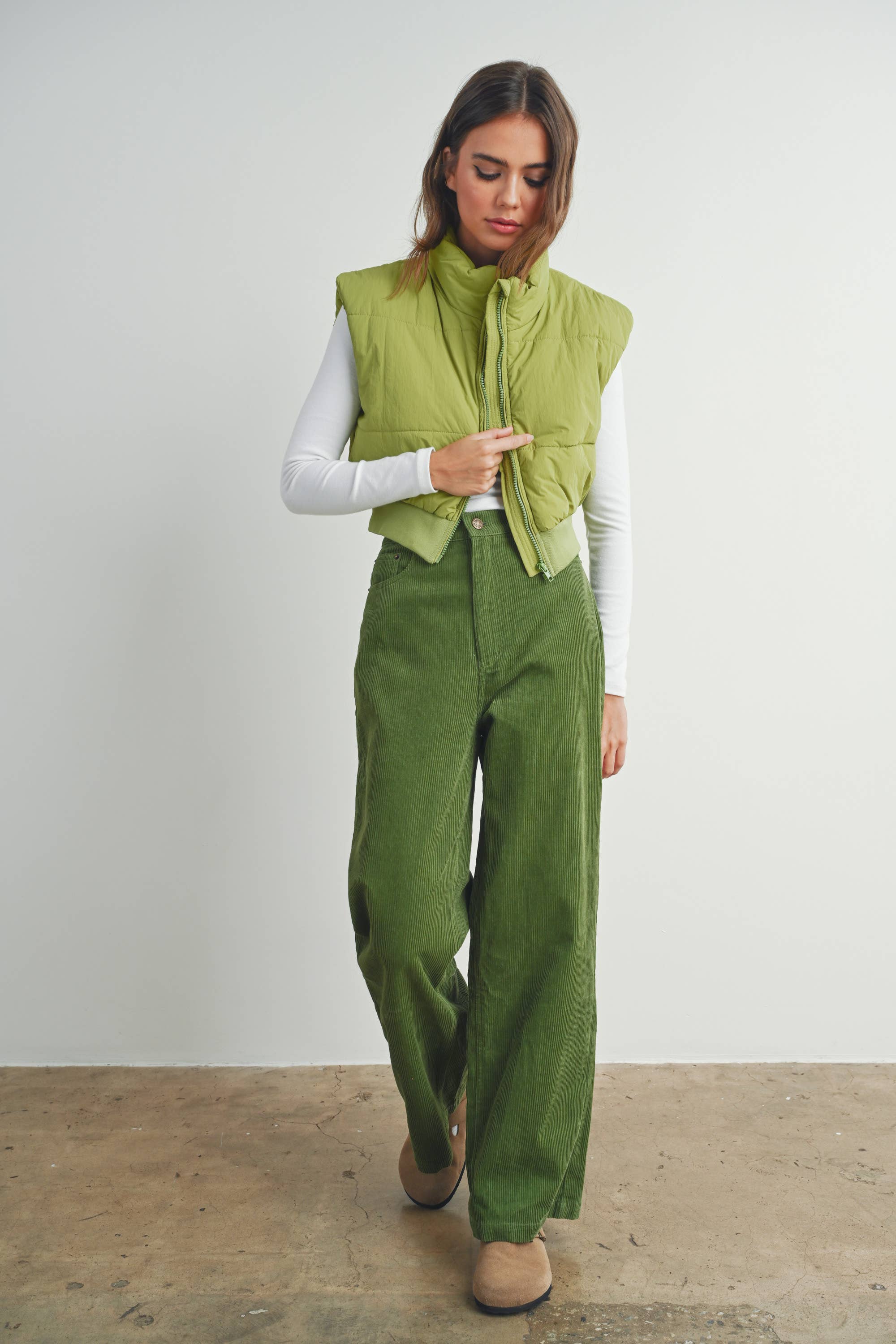 BUTTERMELON - Vendita all'ingrosso Pantalone - Donna - Pantaloni in velluto a coste con tasche - BMP72240