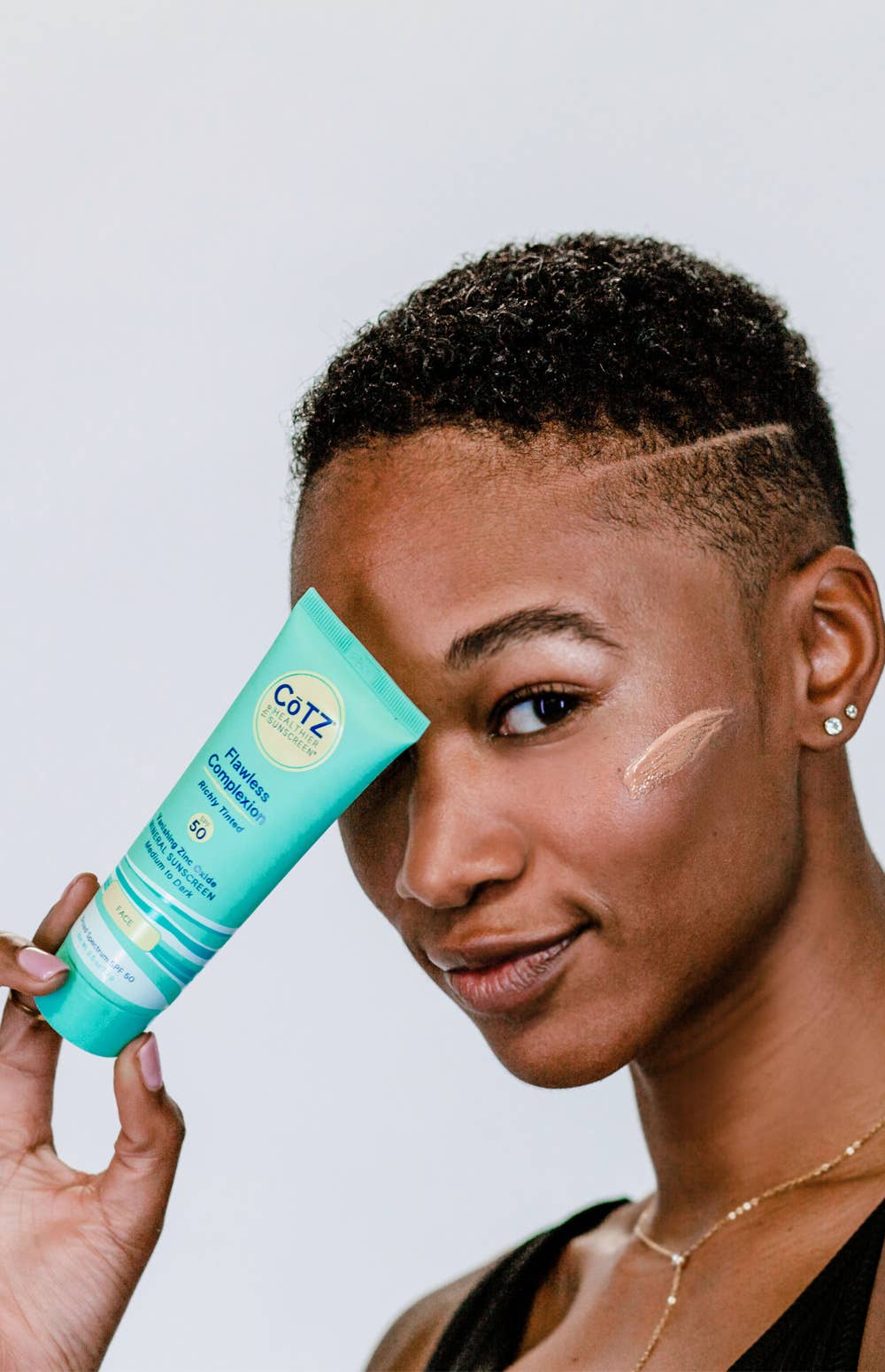 CoTZ The Healthier Sunscreen - Wholesale Sunscreen - Flawless Complexion SPF 50 Richly Tinted6