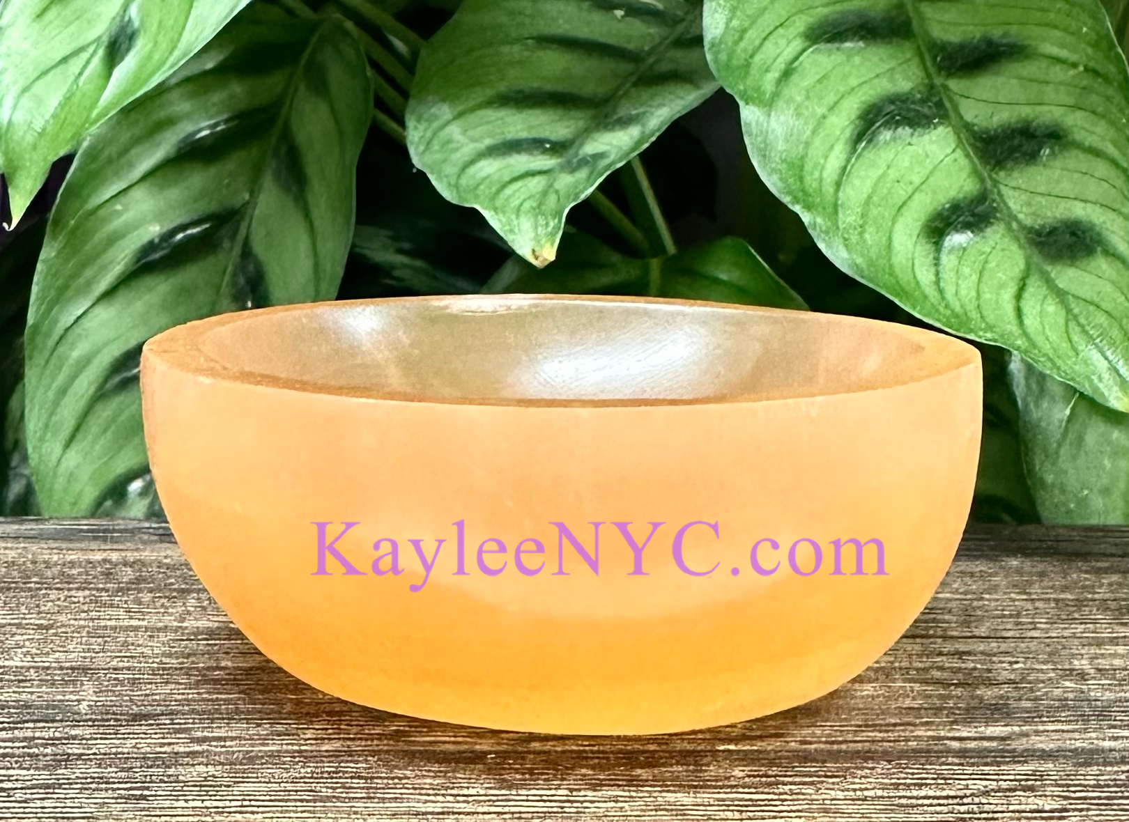 KayleeNYC - Wholesale Spiritual Stone/Crystal - Natural Peach Selenite Bowls Crystal ~8cm2