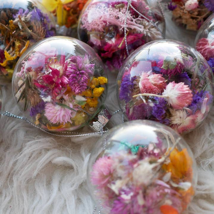 Remedy Designs - Wholesale Ornament - Dried Flower Ornaments | 3.5” Glass Baubles | Single or Pack of 56