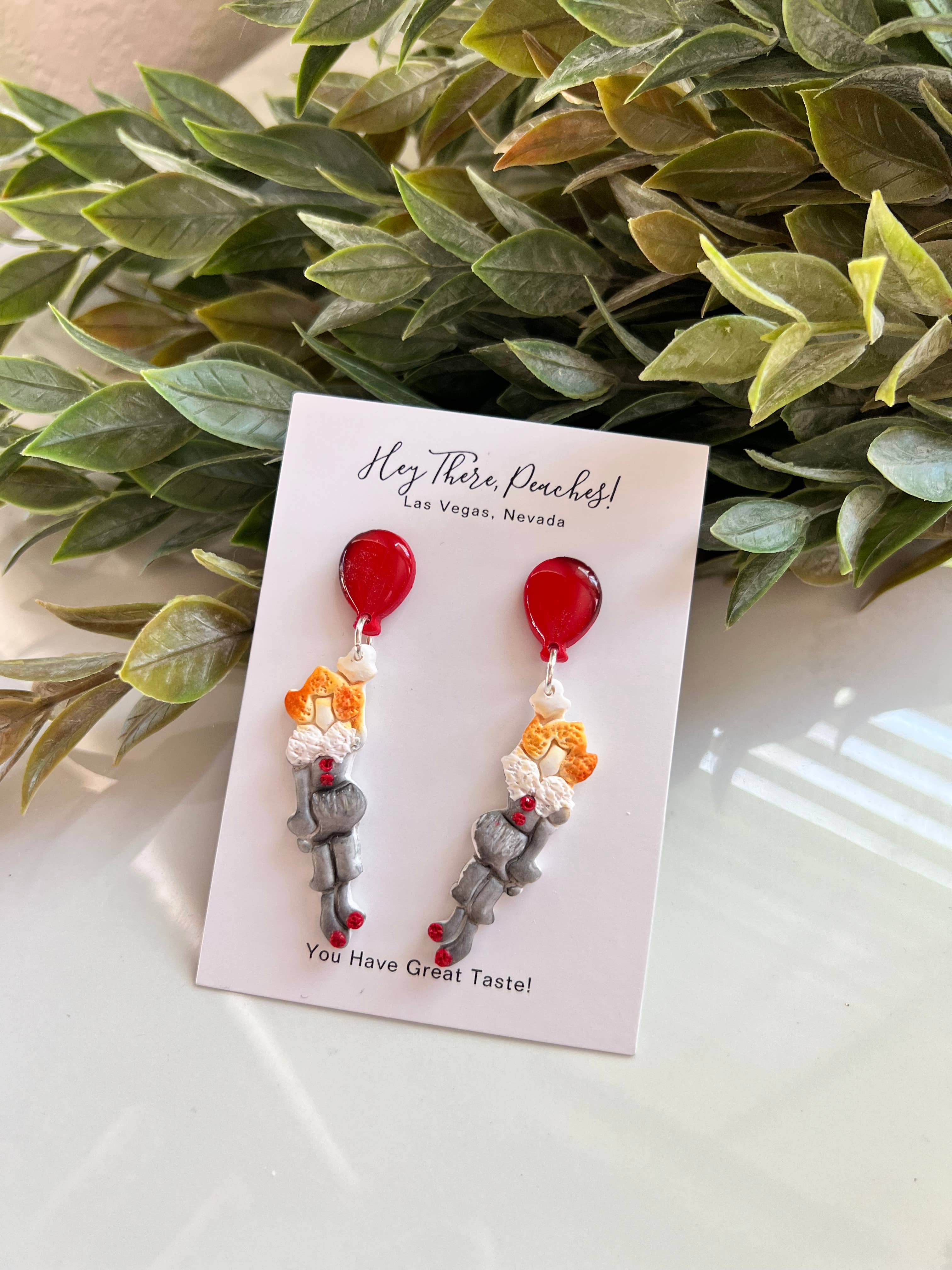 Hey There Peaches - Vendita all'ingrosso Orecchini pendenti - Orecchini in argilla polimerica dipinti a mano Pennywise0