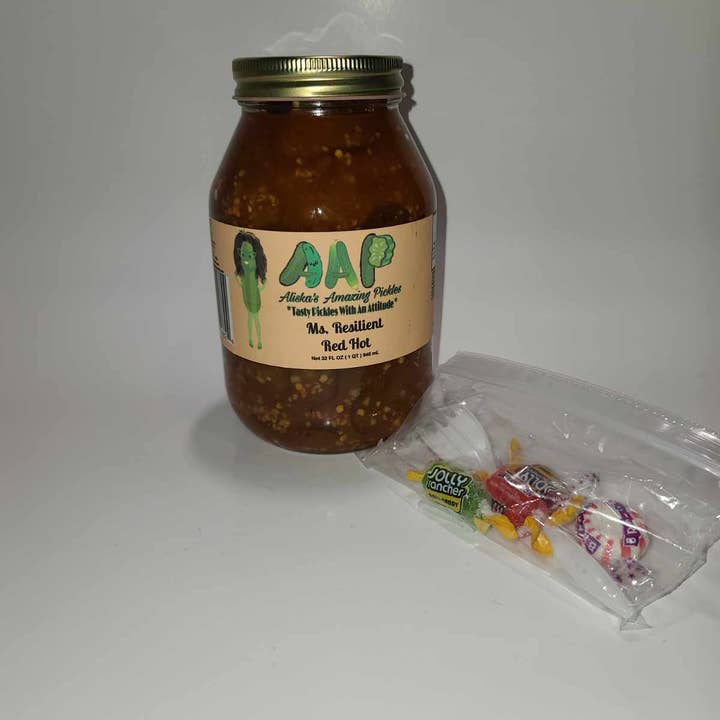 Aliska's Amazing Pickles – Großhandel Eingelegtes Gemüse – Frau Resilient Red Hot Pickles