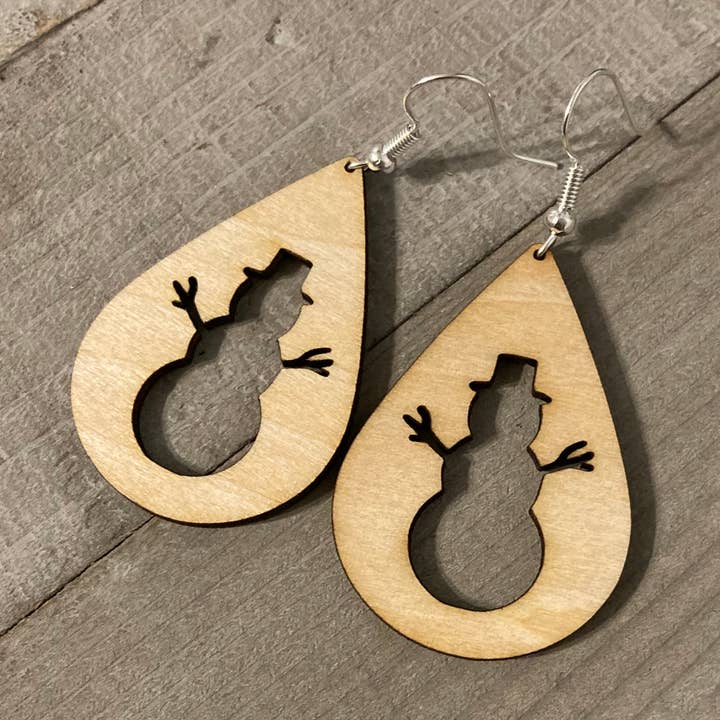 Orecchini a goccia in legno Snowman per la vendita all'ingrosso da parte di KL Design Works