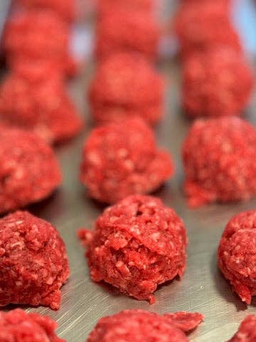 Single Ingredient, Freeze Dried Sirloin Meatball Dog Treats for wholesale by Bear's Bites, LLC