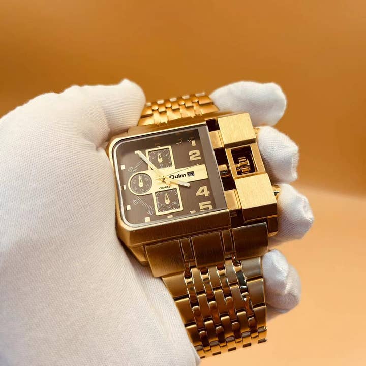 Montre épaisse en or Cool Square pour hommes pour la vente par WoodWristCo