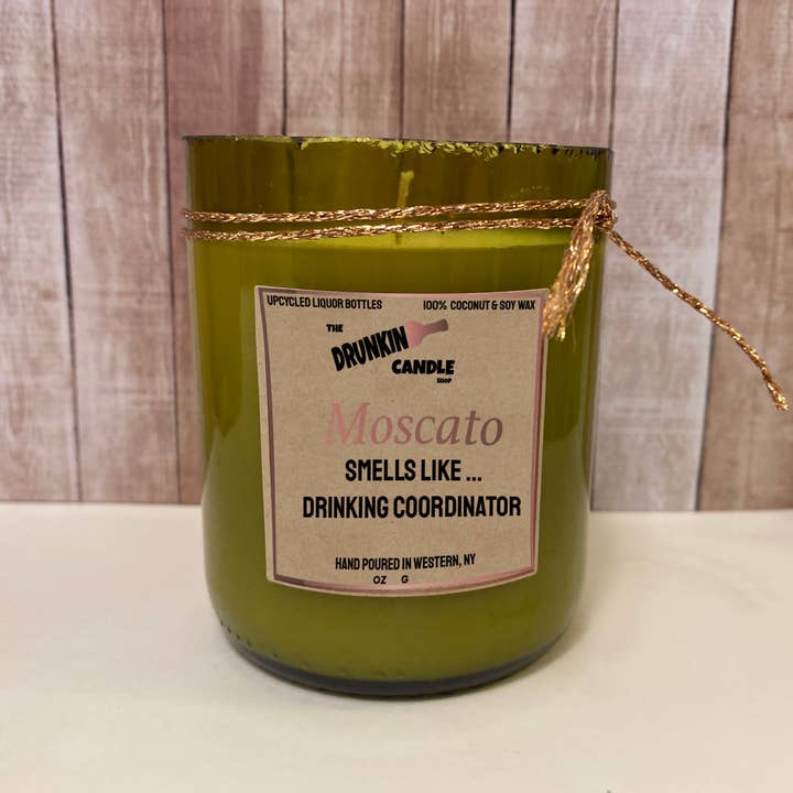 Bougie parfumée Moscato pour la vente par The Drunkin Candle Shop