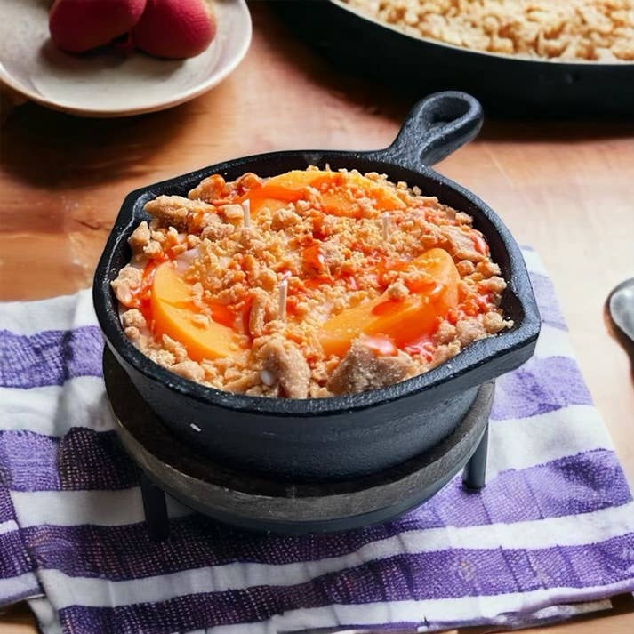 Wicks and Gifts - Wholesale Novelty Candle - 8 oz Peach Cobbler Iron Skillet Candle