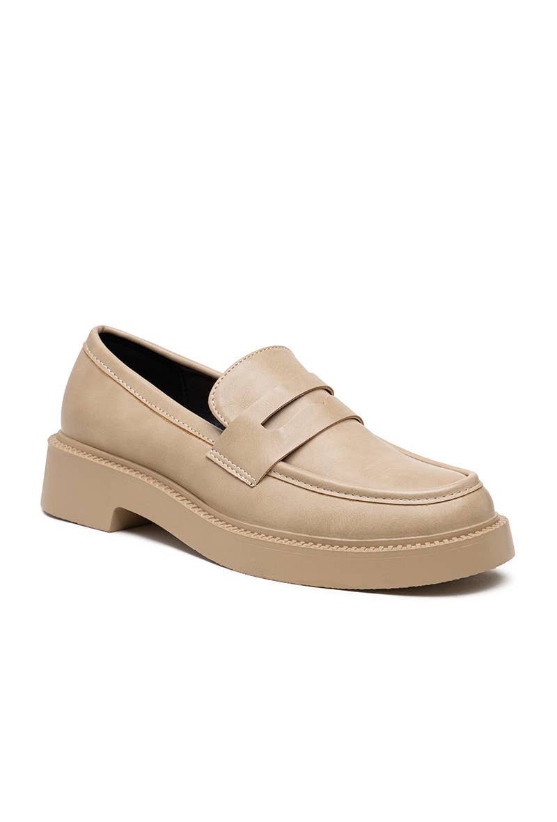 LADY GLORY - Wholesale Loafers - Women's - Sleek platform sole loafers – Minimal & modern look6