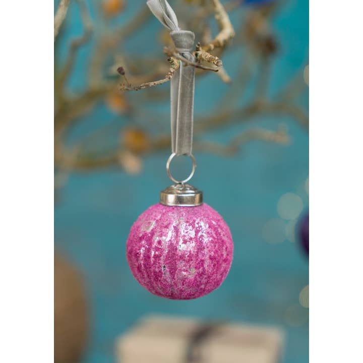 Namaste – wholesale Christmas decoration – Aria Frosted Recycled Glass Bauble2