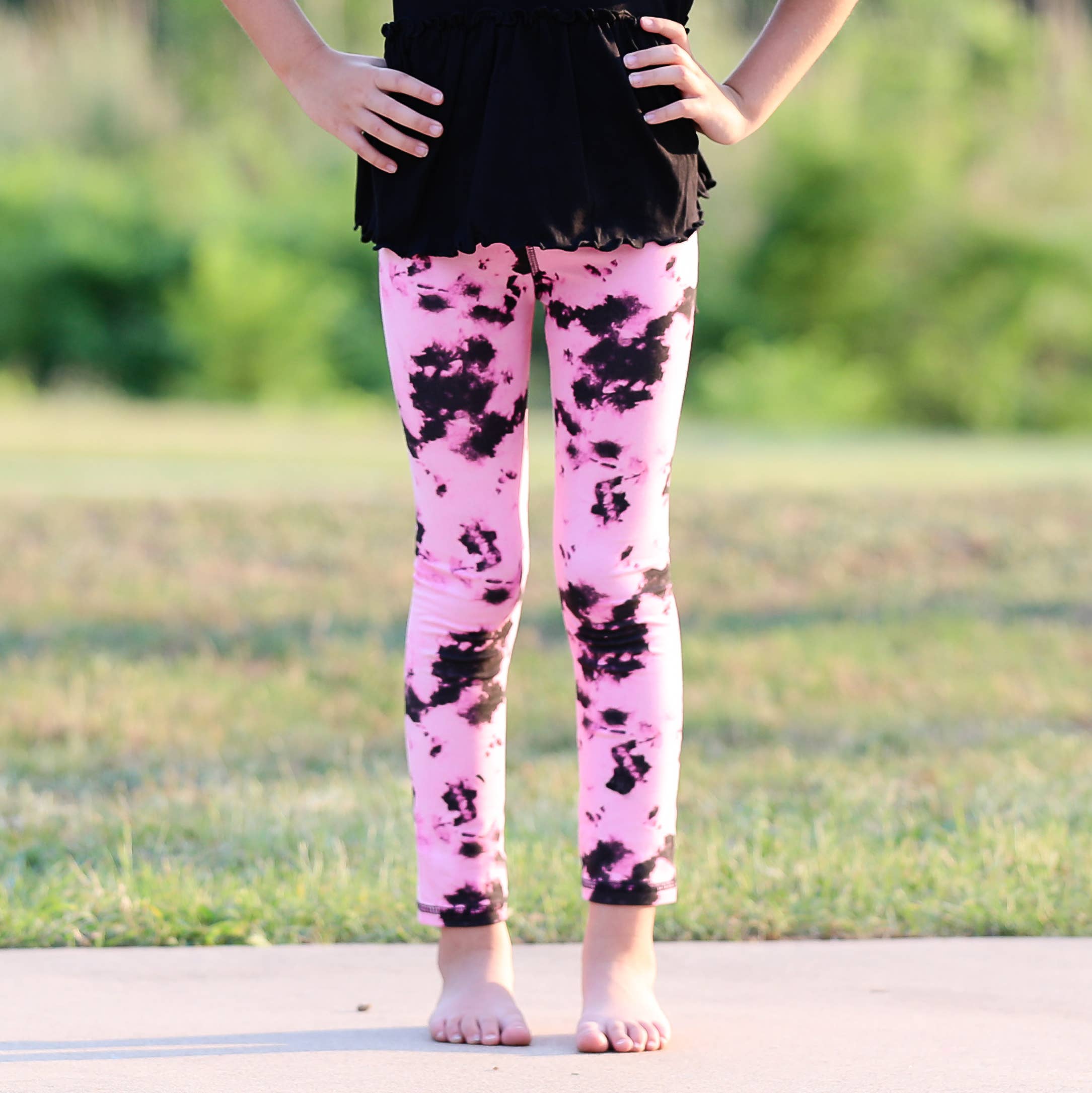 AnnLoren - Wholesale Fashion Leggings - Kids - AnnLoren Girls Leggings Black & Pink Tie Dye Kids Clothing2