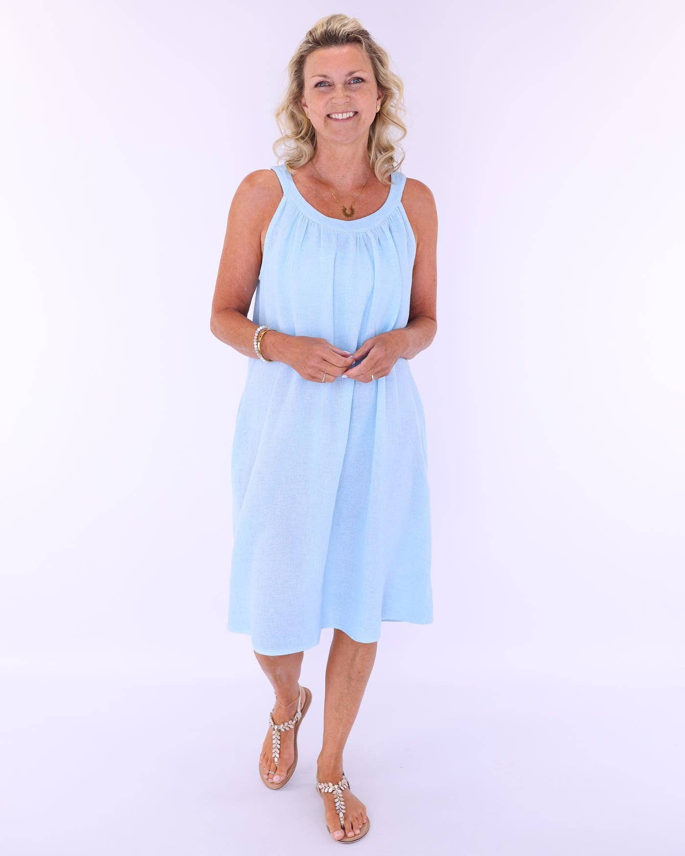 Cadenza Italy Ltd – wholesale Dress – Women's – Linen and Cotton Tie Back Sundress2