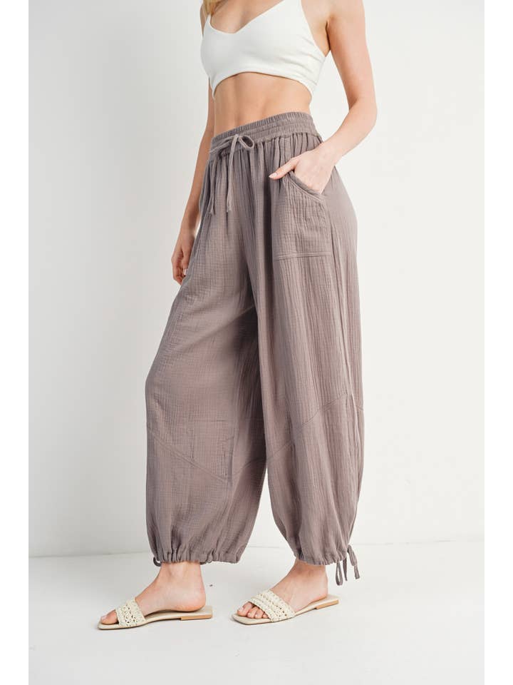 Bluivy - Wholesale Pants - Women's - JOGGER HAREM DRAWSTRING PANTS