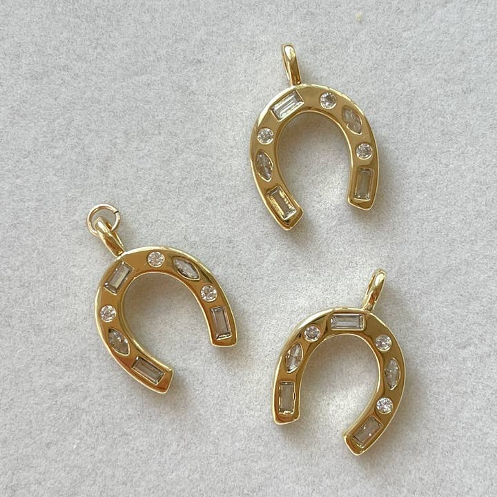 GEMSTONE HORSESHOE CHARM for wholesale by Goldie Charm Bar