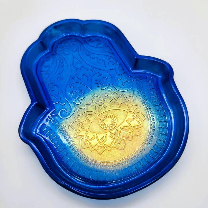 Slightly Askew Art - Wholesale Jewelry Dish - Hamsa Hand Trinket Dish - Made with Resin & Color-Shift Mica1