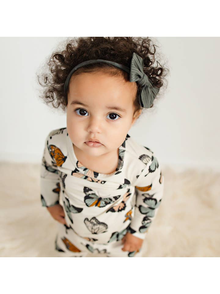 Butterscotch Babies - Wholesale Sleepwear Set - Kids - Bamboo Toddler Two-Piece Pajamas Butterflies