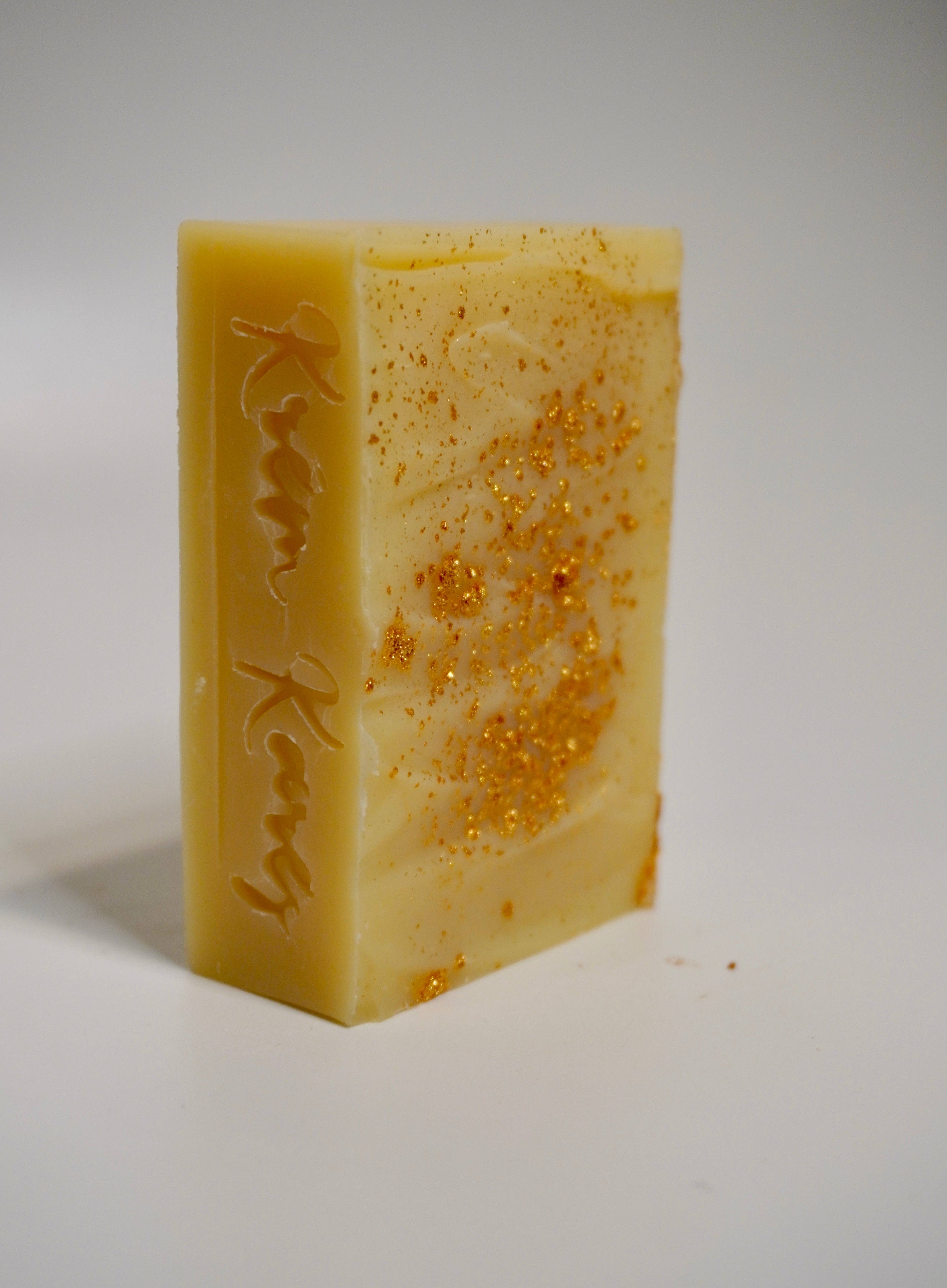 Krem au Krem, LLC - Wholesale Bar Soap - Natural Organic Savons (Hair & Body Bar)11