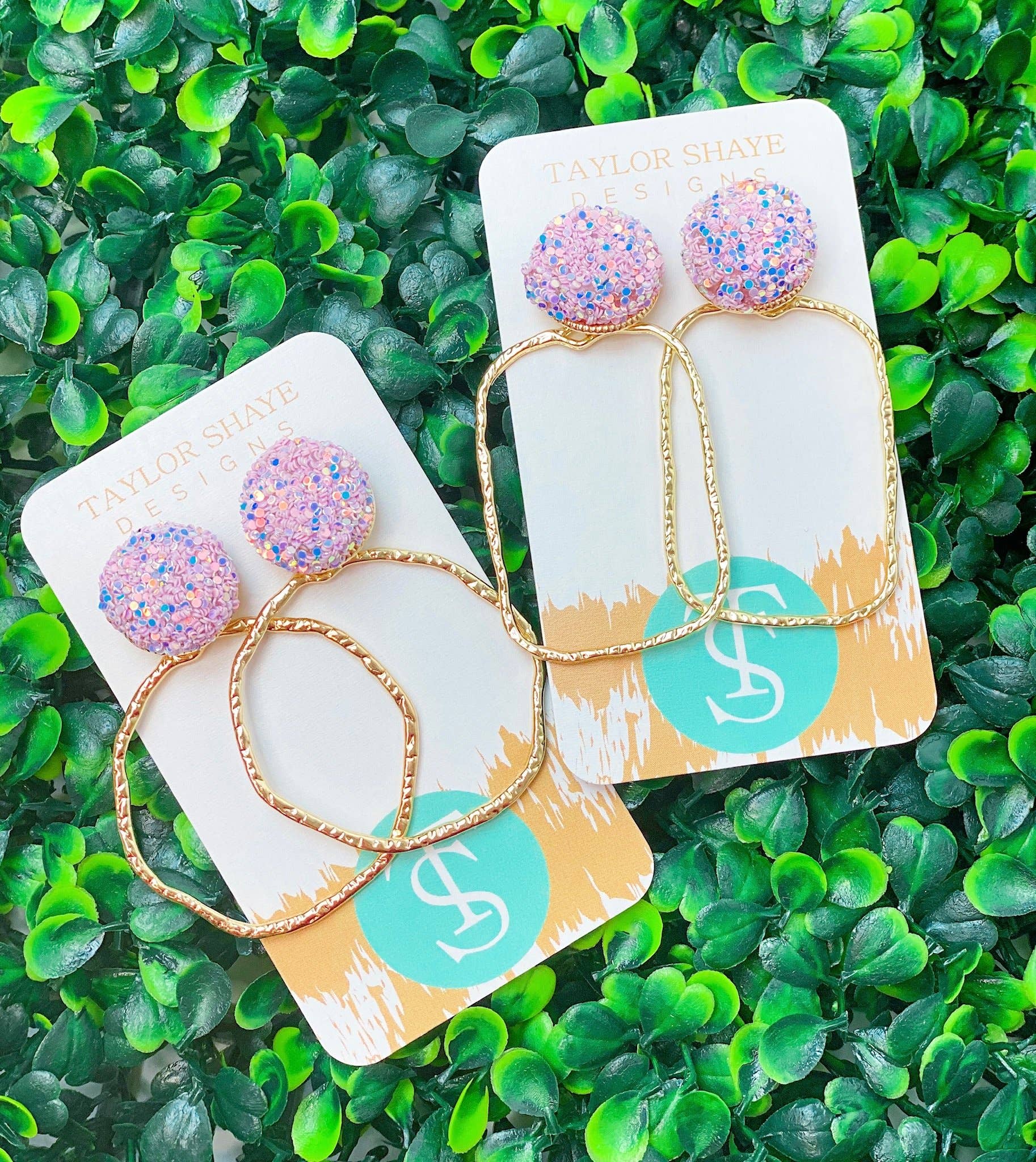 Taylor Shaye Designs - Venta al por mayor Pendientes colgantes - Aros superiores con purpurina22