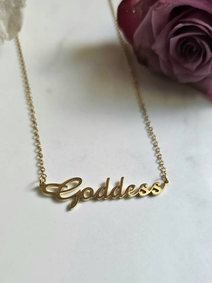 Collana Dea placcata in oro 18k per la vendita all'ingrosso da parte di Moon Goddess