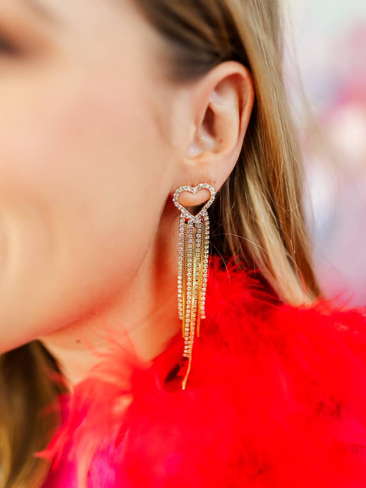 Chaîne en forme de cœur Wendy pour la vente par Taylor Shaye Designs