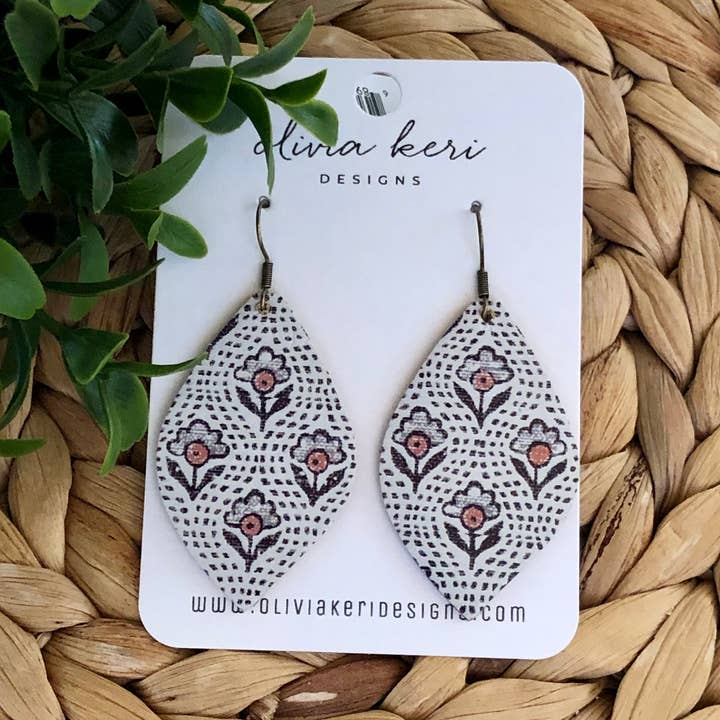 Olivia - Simply Flowers for wholesale by Olivia Keri Designs