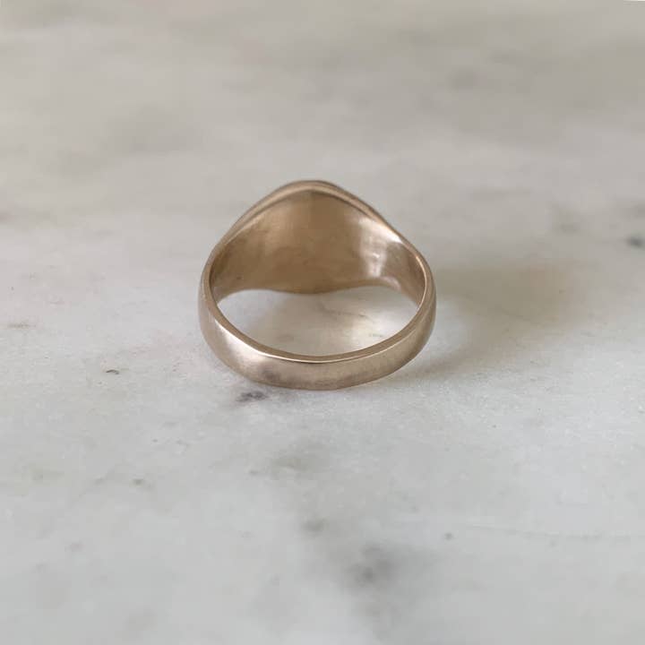 Mimosa Handcrafted - Wholesale Signet Ring - PELICAN SIGNET RING