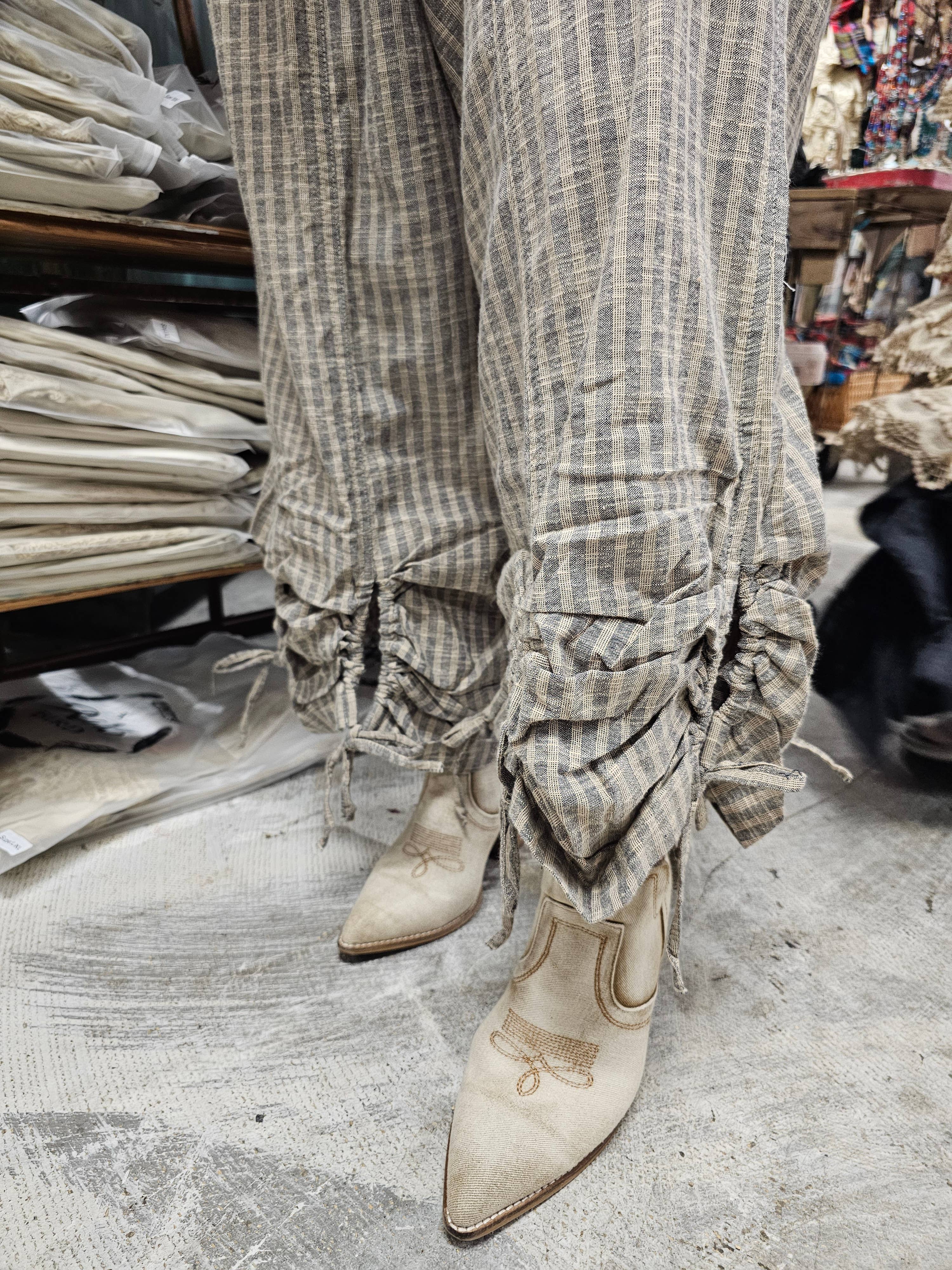 A Rare Bird Shop - Wholesale Pants - Women's - Stripe Peek a boo Pant2