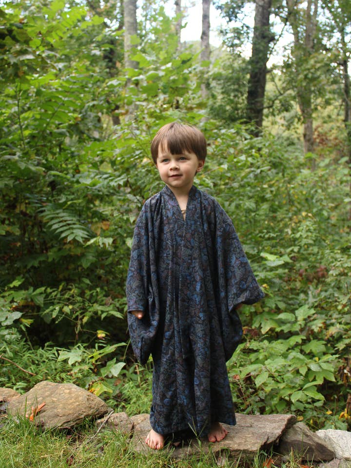 Folkwear – wholesale Costume – Child – 136 Children's Kimono & Vests12