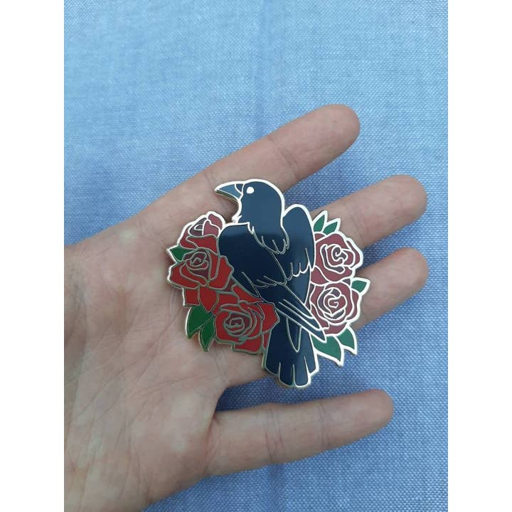 Corviforms - Wholesale Lapel Pin/Button - Crow and Roses Hard Enamel Pin1