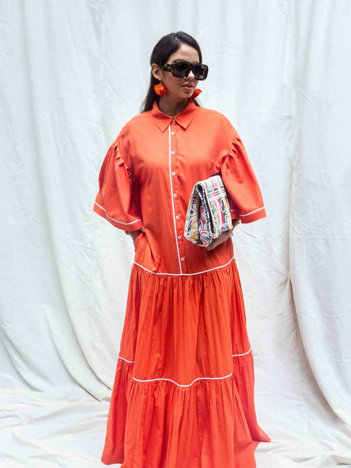 Maxi escalonado voluminoso de algodón liso para venta al por mayor de Chogaa NYC