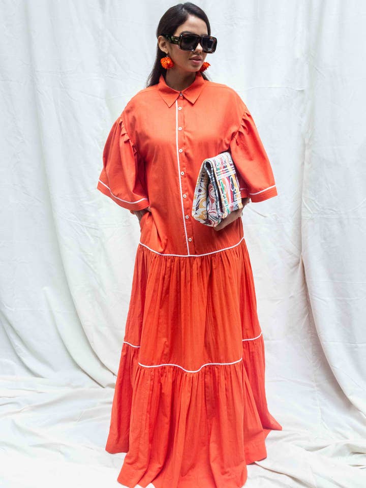 Maxi escalonado voluminoso de algodón liso para venta al por mayor de Chogaa NYC