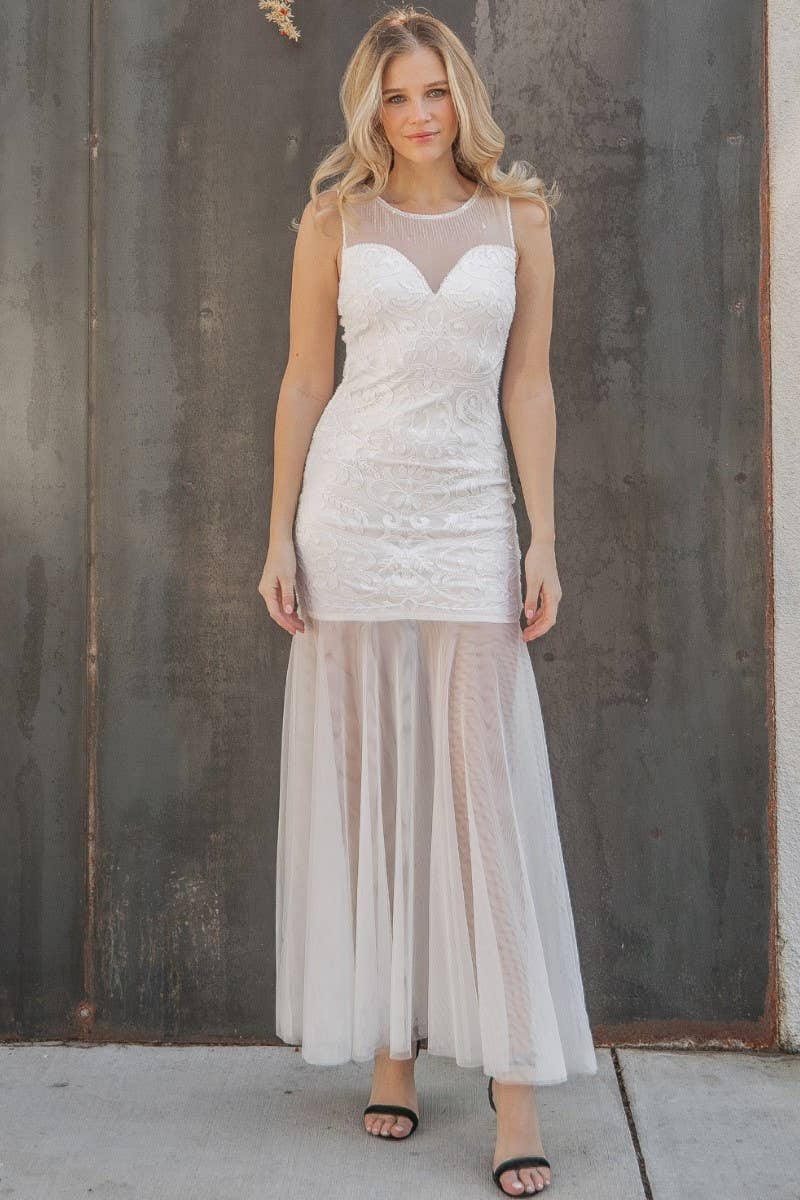 White BODYCON MAXI DRESS_628-214956 for wholesale on Faire0