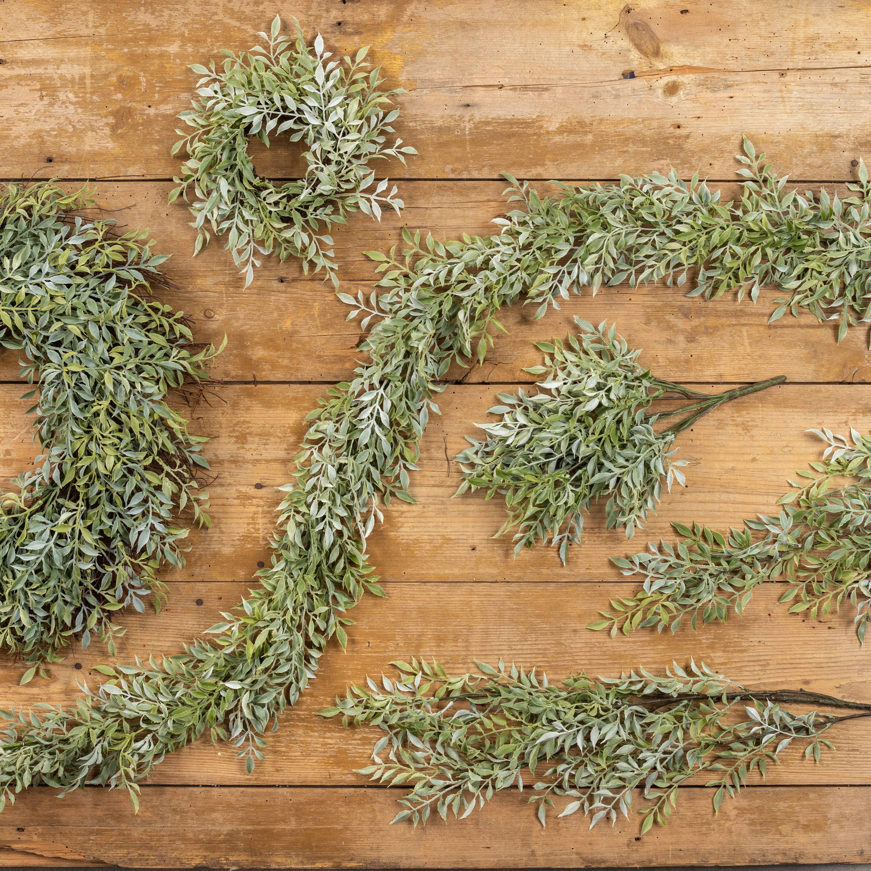 Ragon House – Arco de bandeirinhas por atacado – Grinalda de Folhas de Chá Verde Suave de 1,8 m2