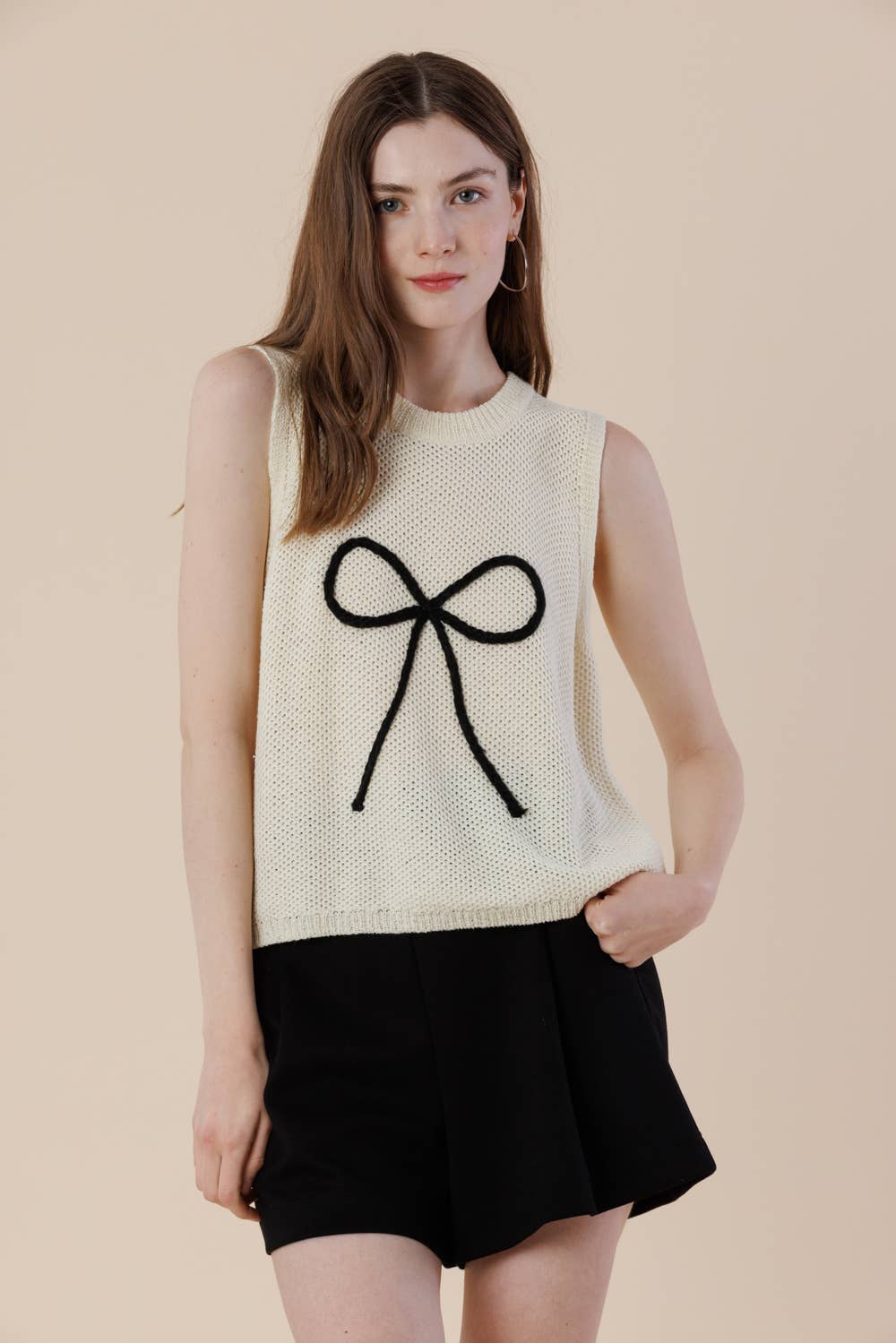 A & SHE – wholesale T-shirt – women's – Embroidery Ribbon Knit Sweater Tank – Sleeveless Bow Vest7