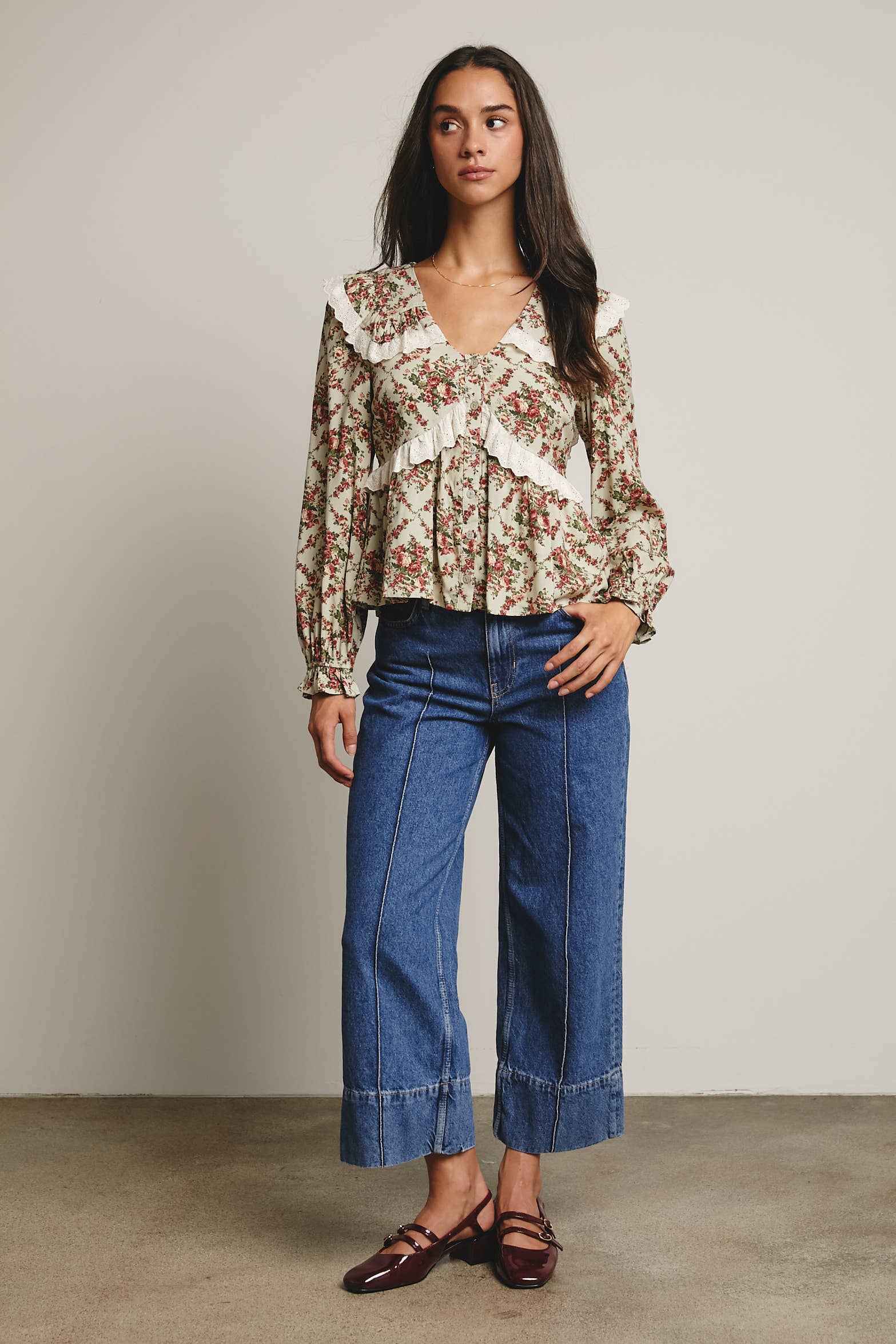 Forte - Wholesale Blouse – Women’s - Eyelet Ruffle Floral Peplum Blouse FT001219