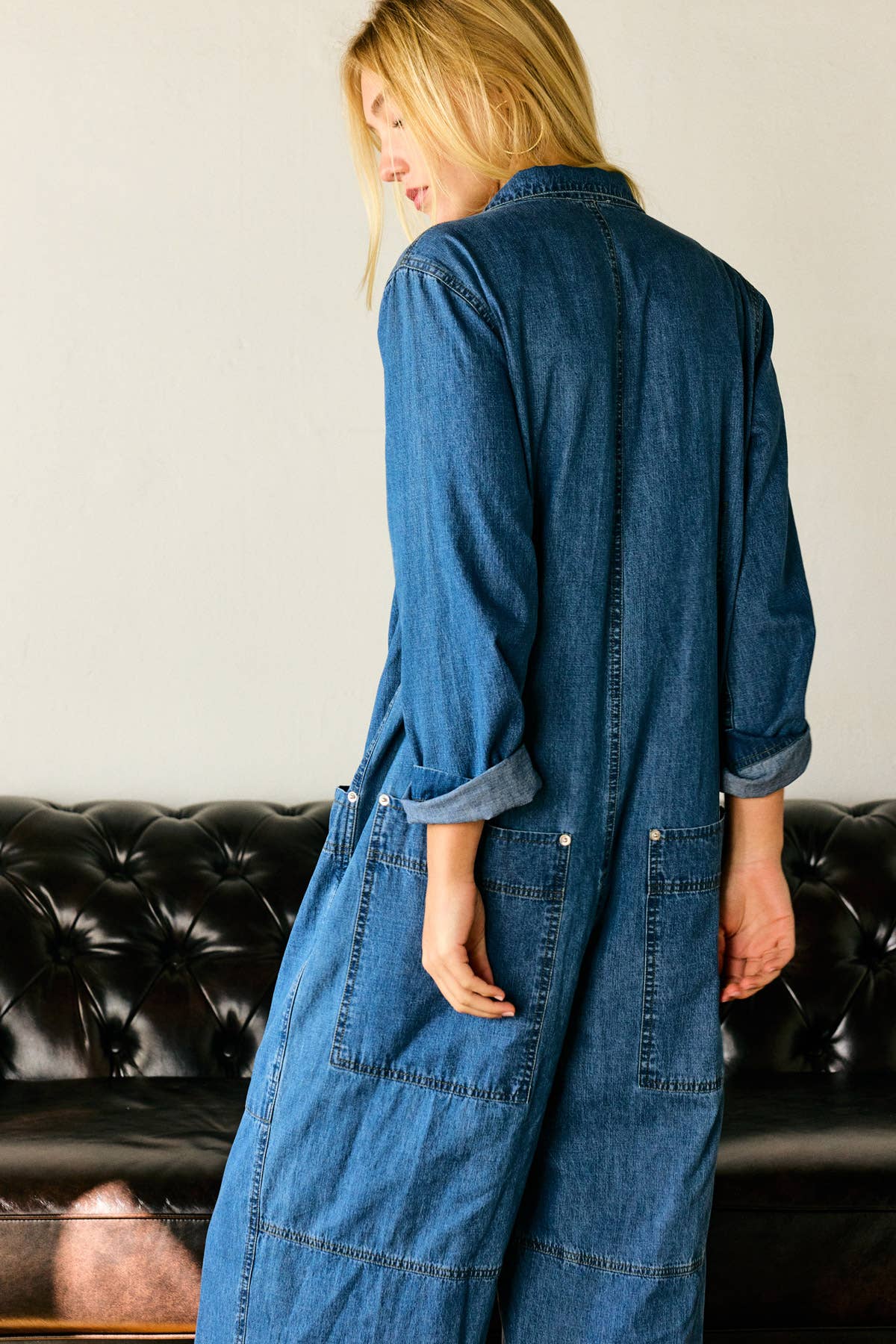 Lara Daisy - Vendita all'ingrosso Tuta intera - Donna - Tuta in denim rilassata con colletto e bottoni.5