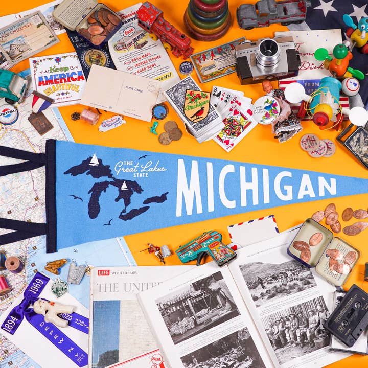 Oxford Pennant - Vente Drapeaux - Fanion Michigan1