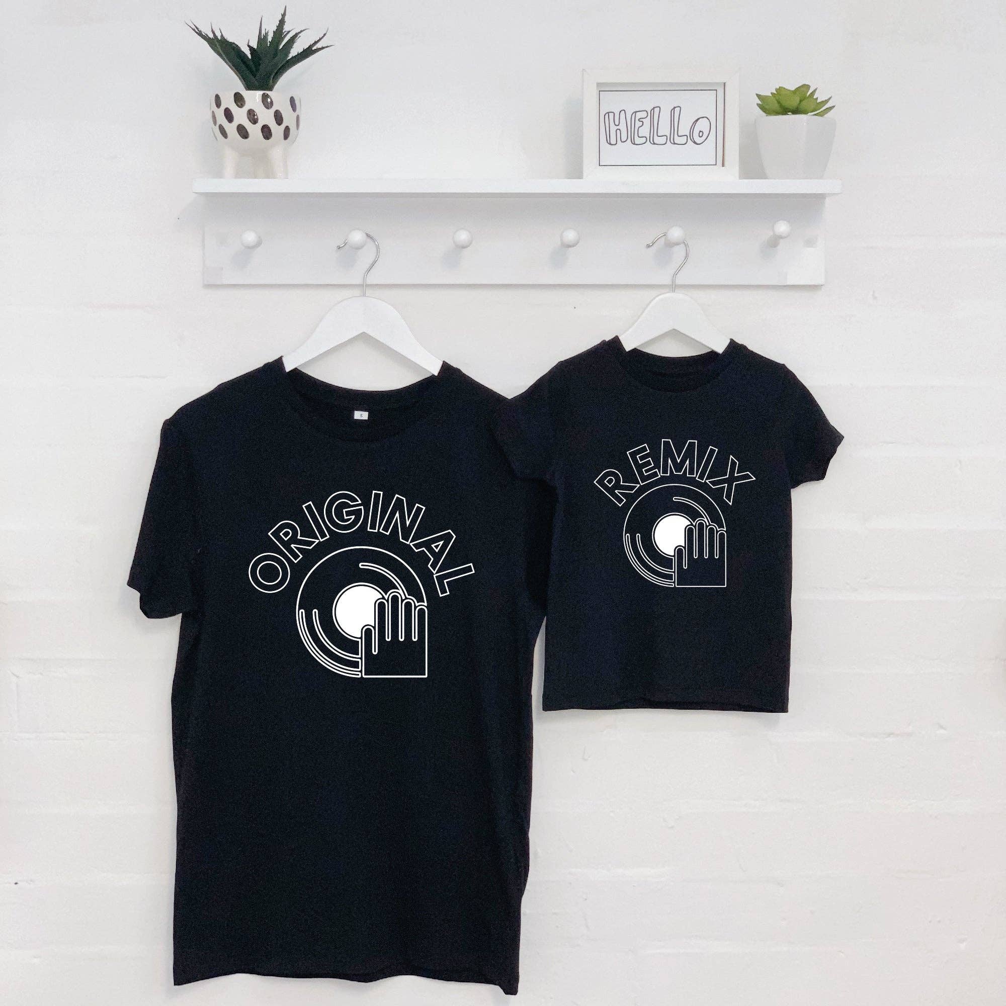 Lovetree Design – wholesale T-shirt med screentryck – Barn – Original och Remix T-shirtset för far och son1