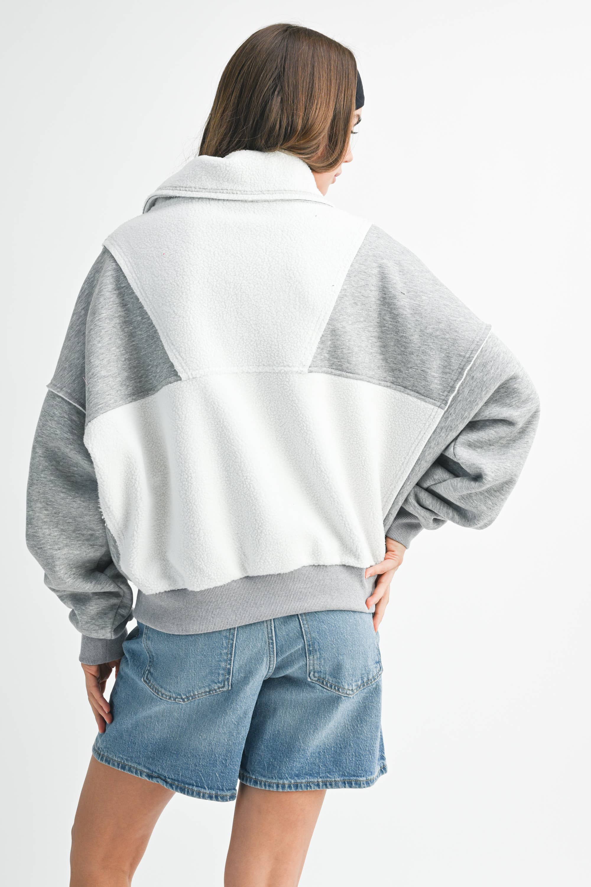 AEMI + CO – Großhandel Strickpullover – Damen – 525AK Carter Pullover von AEMI + CO47