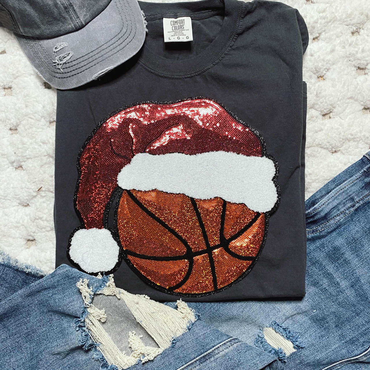 Trendy Transfers – wholesale Patch – Santa Hat Basketball Sequin Patch1